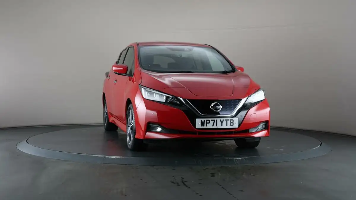 2022-nissan-leaf-e-tekna-big-42