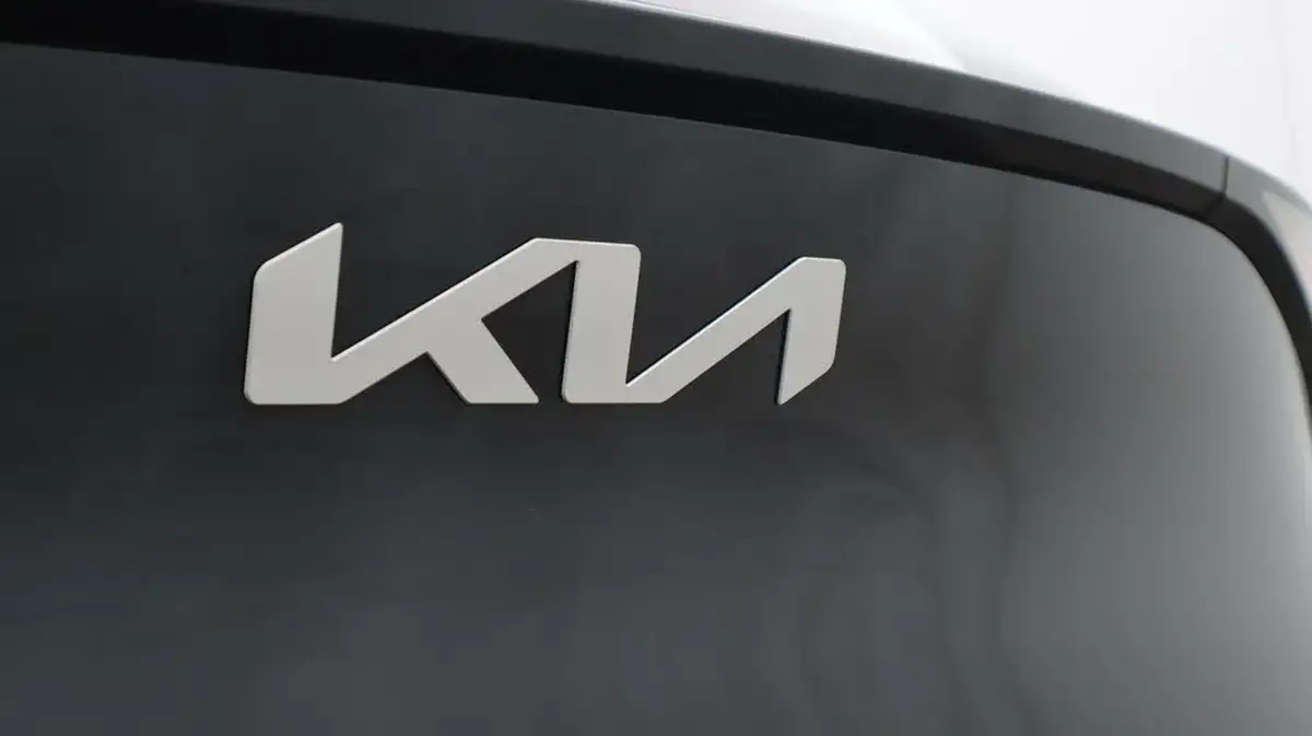 2023-kia-sportage-16-t-gdi-2-148bhp-big-21