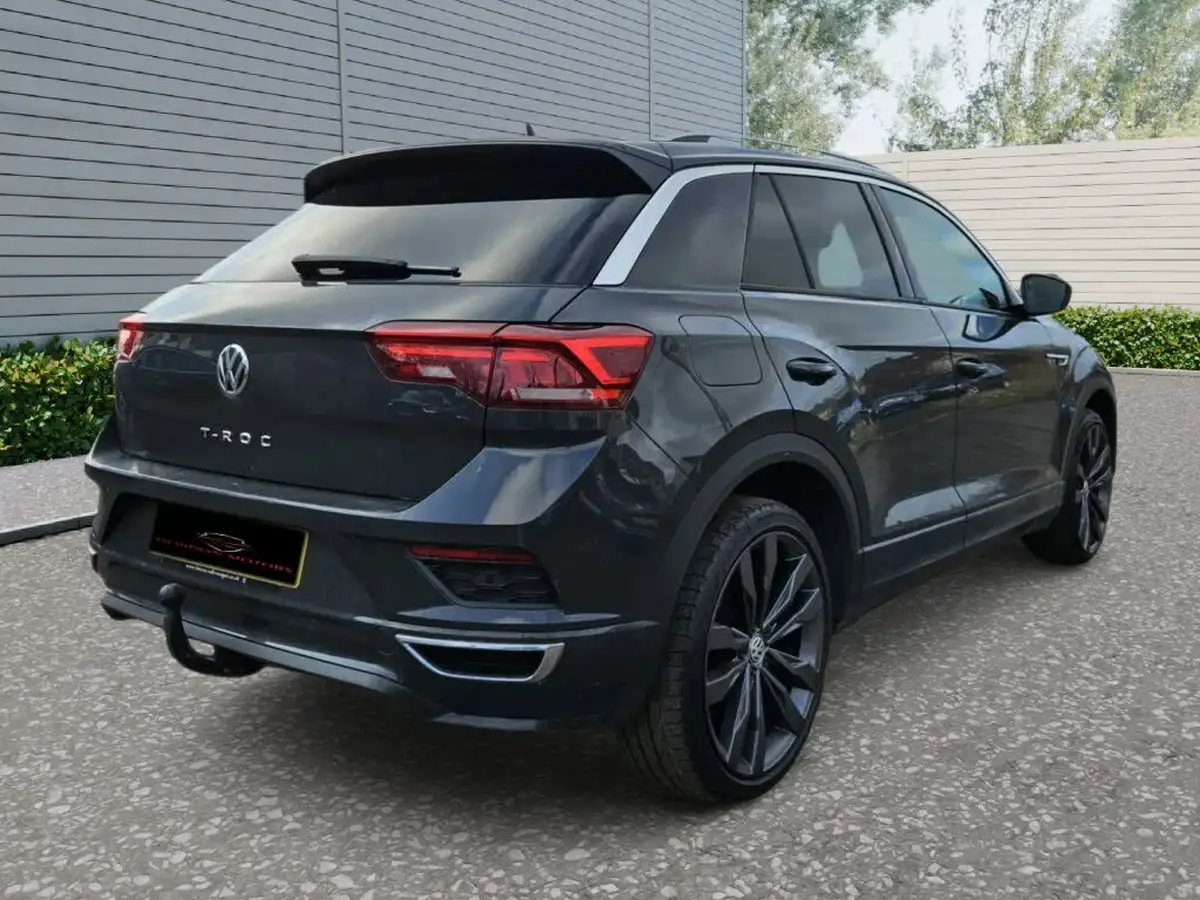 2018-volkswagen-t-roc-15-tsi-r-line-big-4
