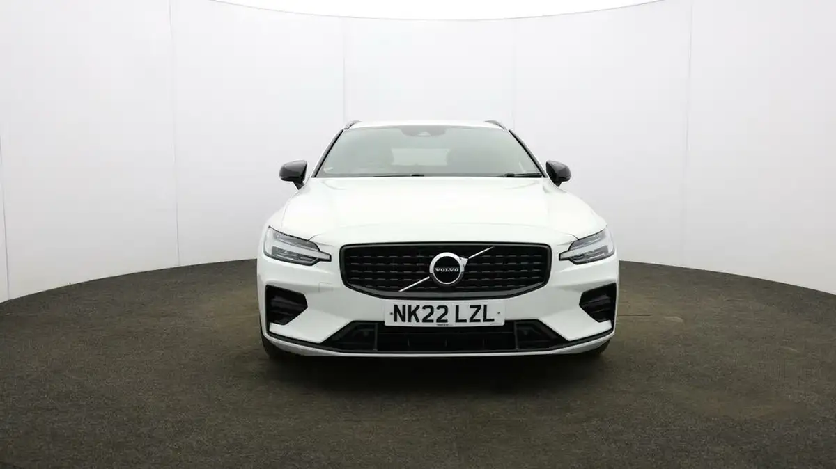 2022-volvo-v60-20-b3-r-design-161bhp-big-36