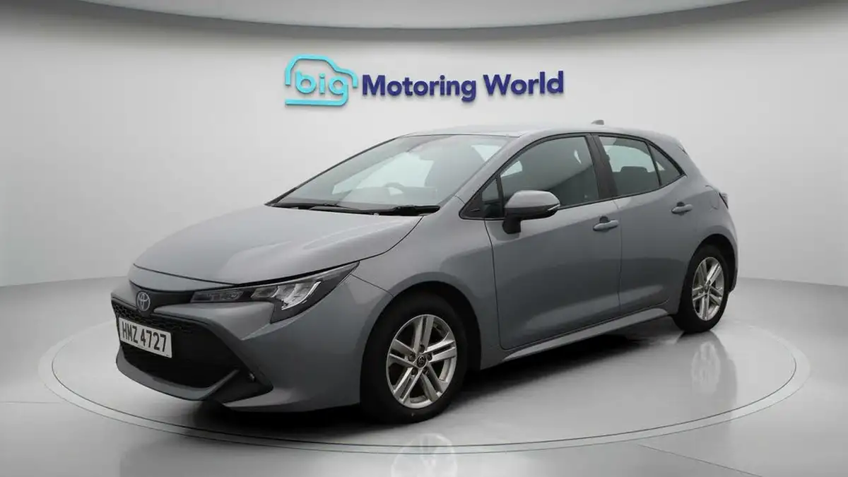 2022-toyota-corolla-18-vvt-i-icon-120bhp-trk-hatchback-5d-big-3