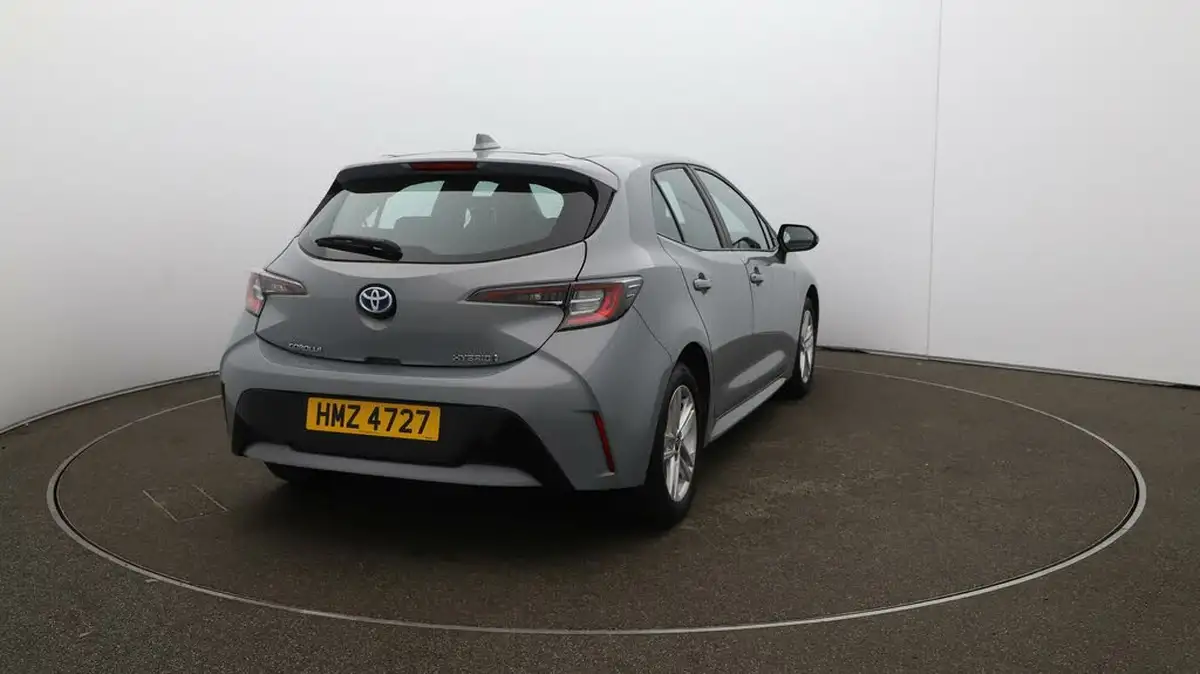 2022-toyota-corolla-18-vvt-i-icon-120bhp-trk-hatchback-5d-big-48