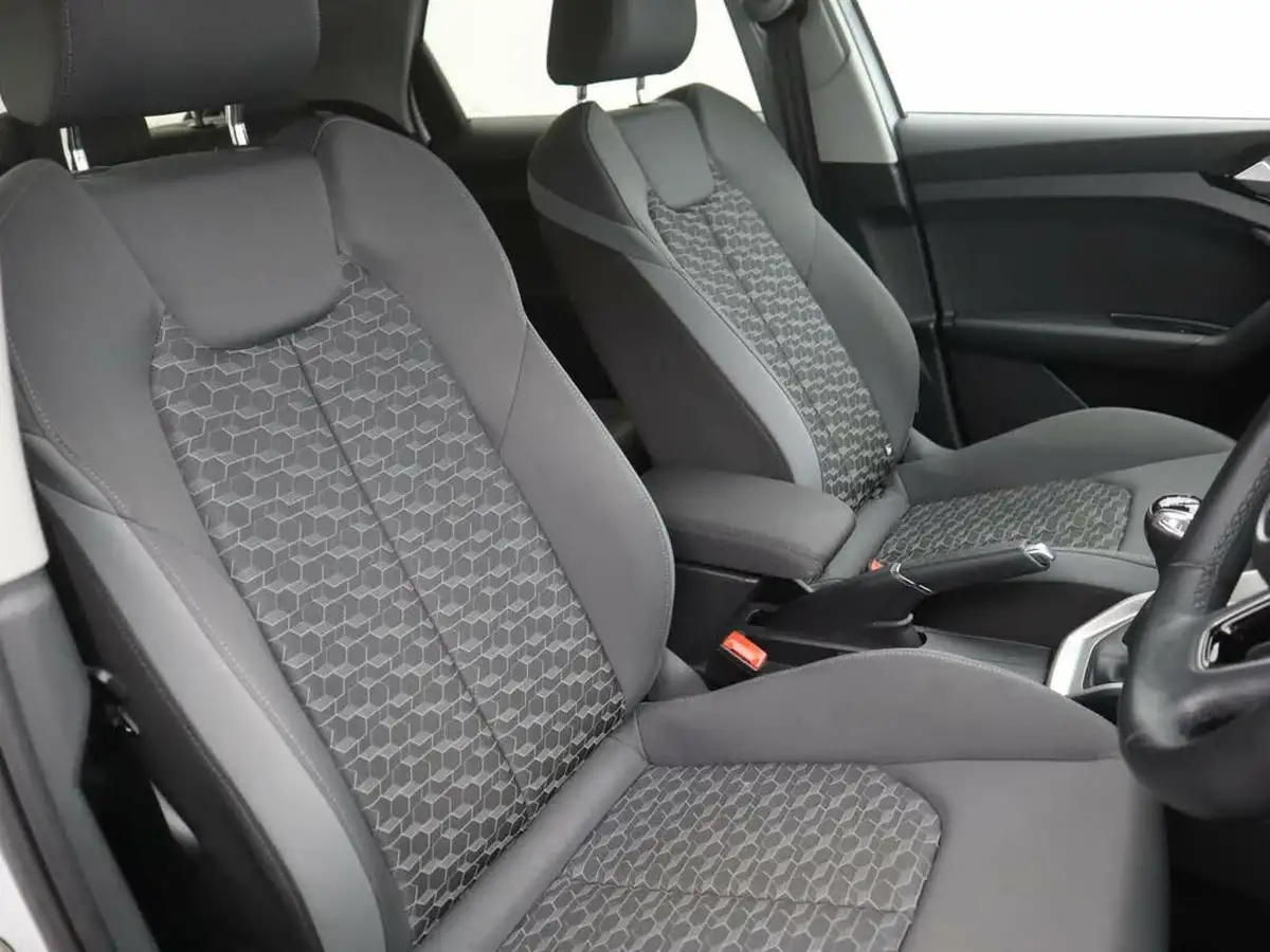 2021-audi-a1-10-30-tfsi-sport-110ps-big-7