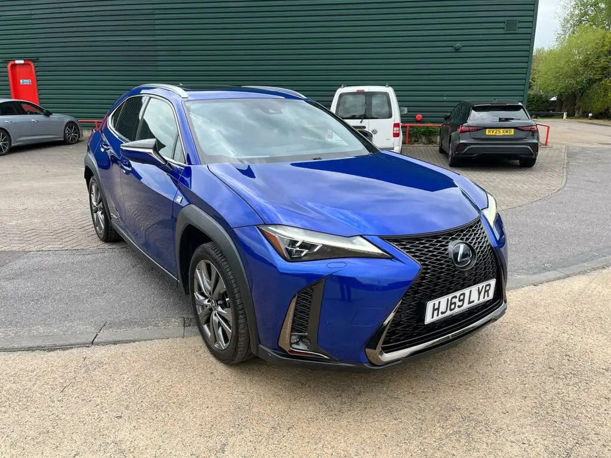2019-lexus-ux-250h-20-f-sport-premium-plus-pack-big-0