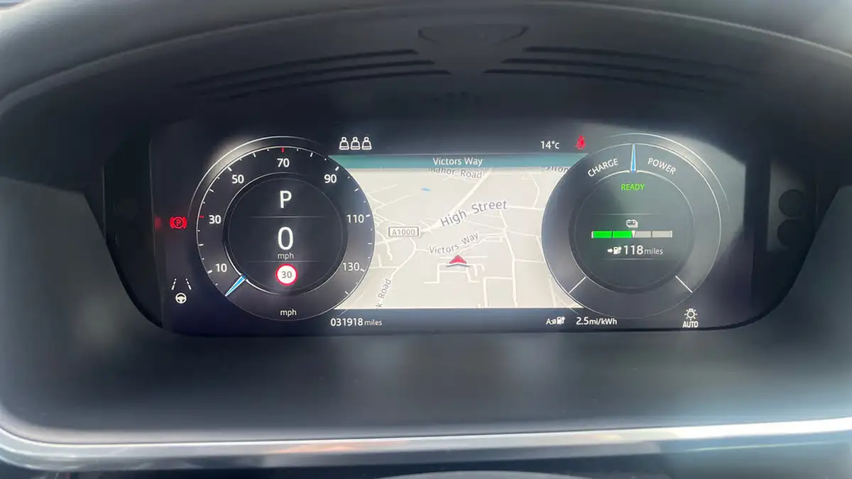 2022-jaguar-i-pace-ev400-hse-big-15