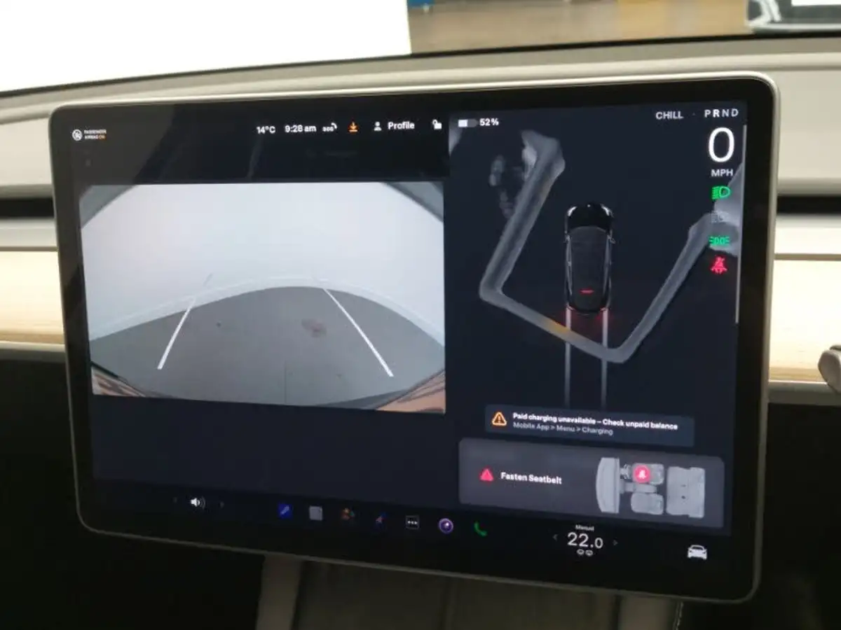 2023-tesla-model-y-e-rwd-big-14