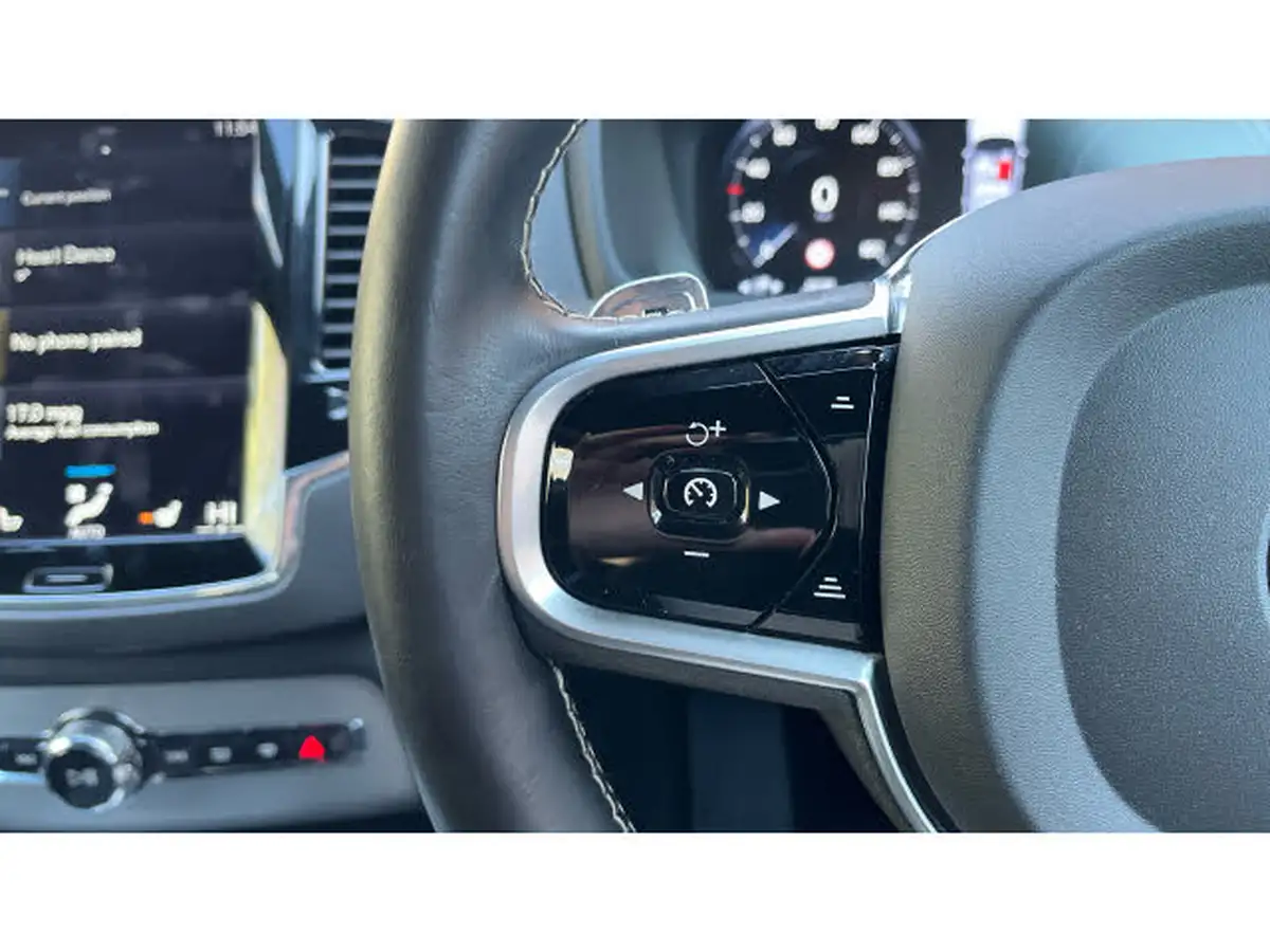 2019-volvo-xc90-20-t8-r-design-390bhp-big-17