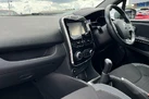2016-renault-clio-09-tce-dynamique-s-nav-small-17