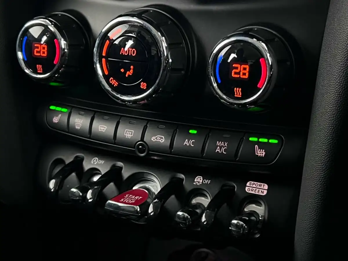 2018-mini-cooper-20-cooper-s-series-ii-chiliss-hatchback-5d-sport-auto-big-29