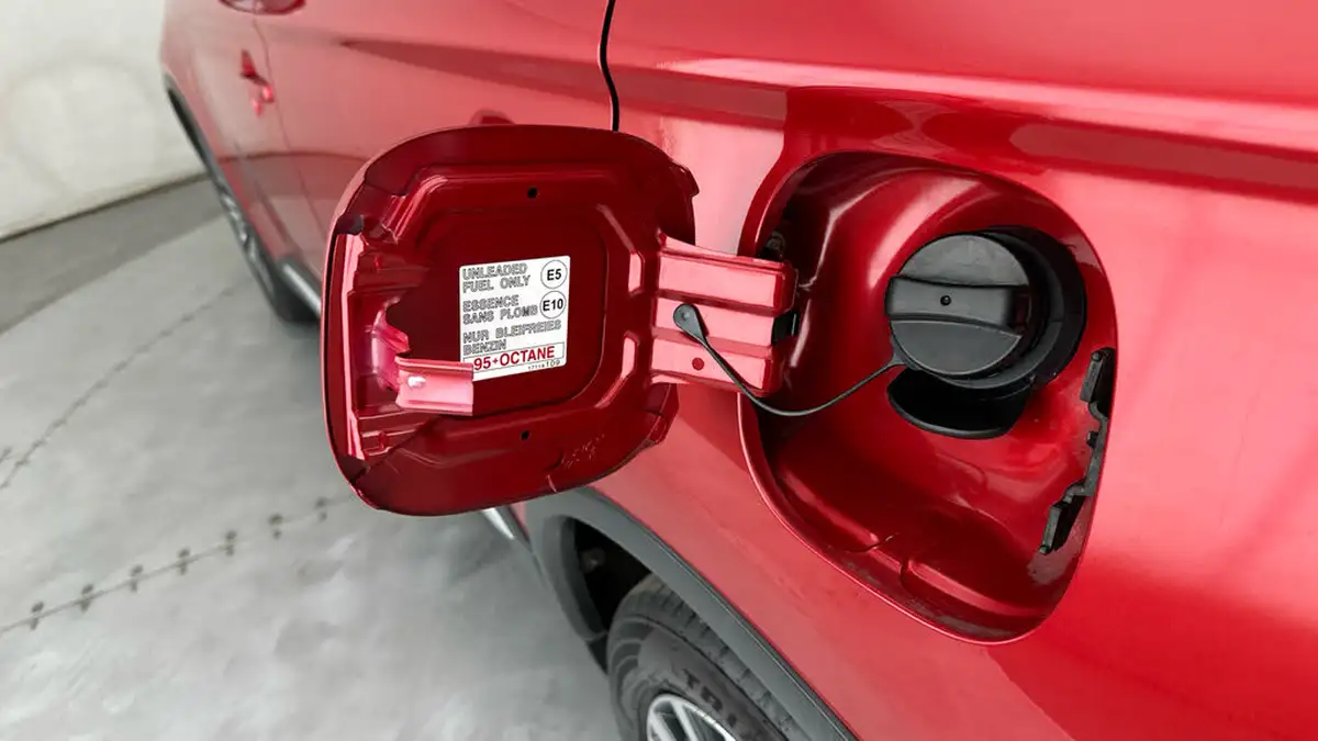 2019-mitsubishi-outlander-20-juro-7st-big-20