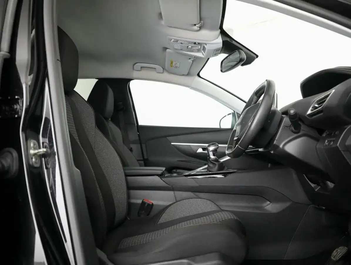2021-peugeot-5008-suv-15-bluehdi-active-premium-big-17