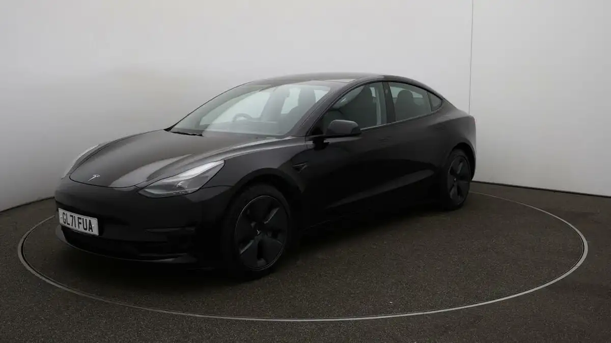 2021-tesla-model-3-e-long-range-awd-big-3