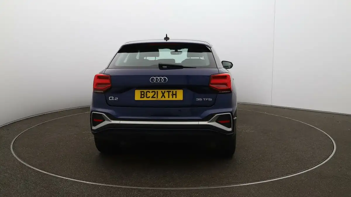 2021-audi-q2-15-35-tfsi-s-line-tronic-big-47