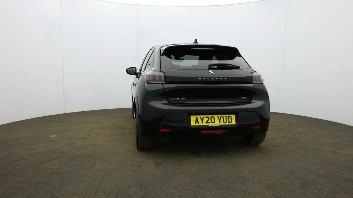 2020-peugeot-208-e-gt-big-56