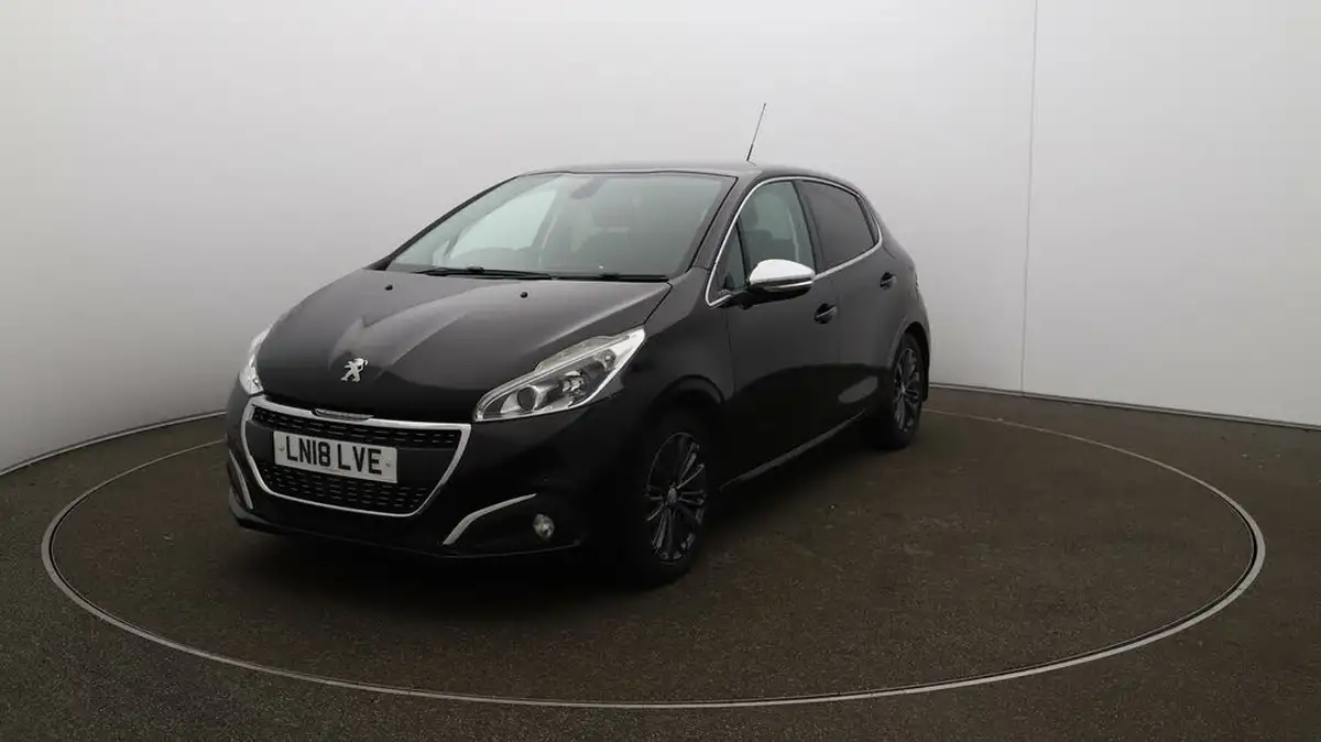 2017-peugeot-208-12-puretech-allure-110bhp-ss-5d-eat6-big-28