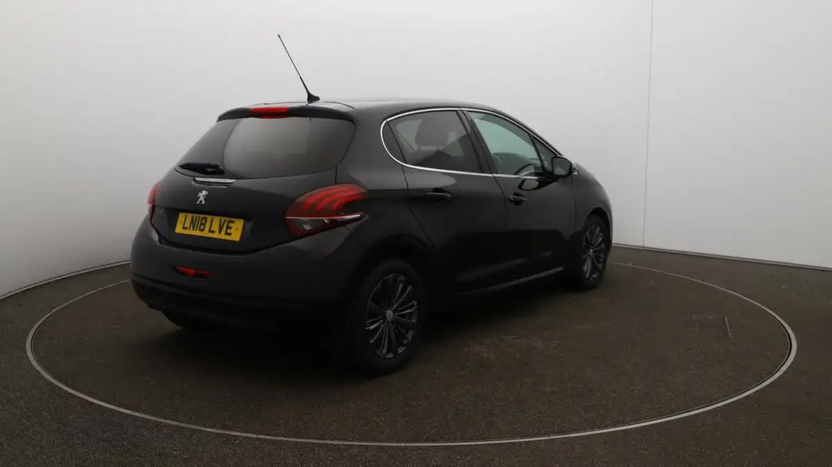 2017-peugeot-208-12-puretech-allure-110bhp-ss-5d-eat6-big-7