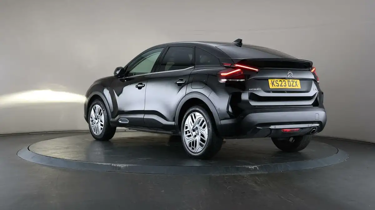 2023-citroen-c4-15bluehdi-shine-plus-big-66