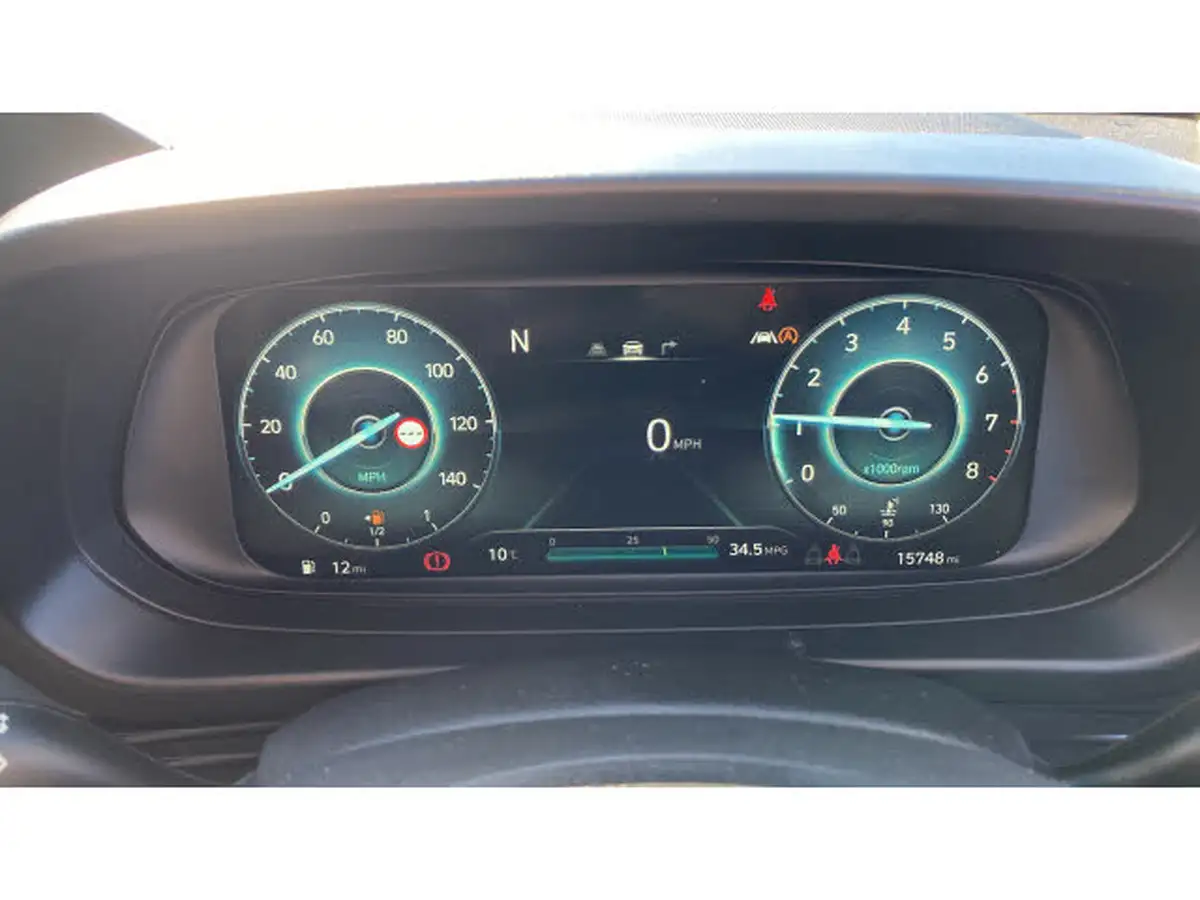 2022-hyundai-i20-10-t-gdi-premium-eclutch-imt-big-20
