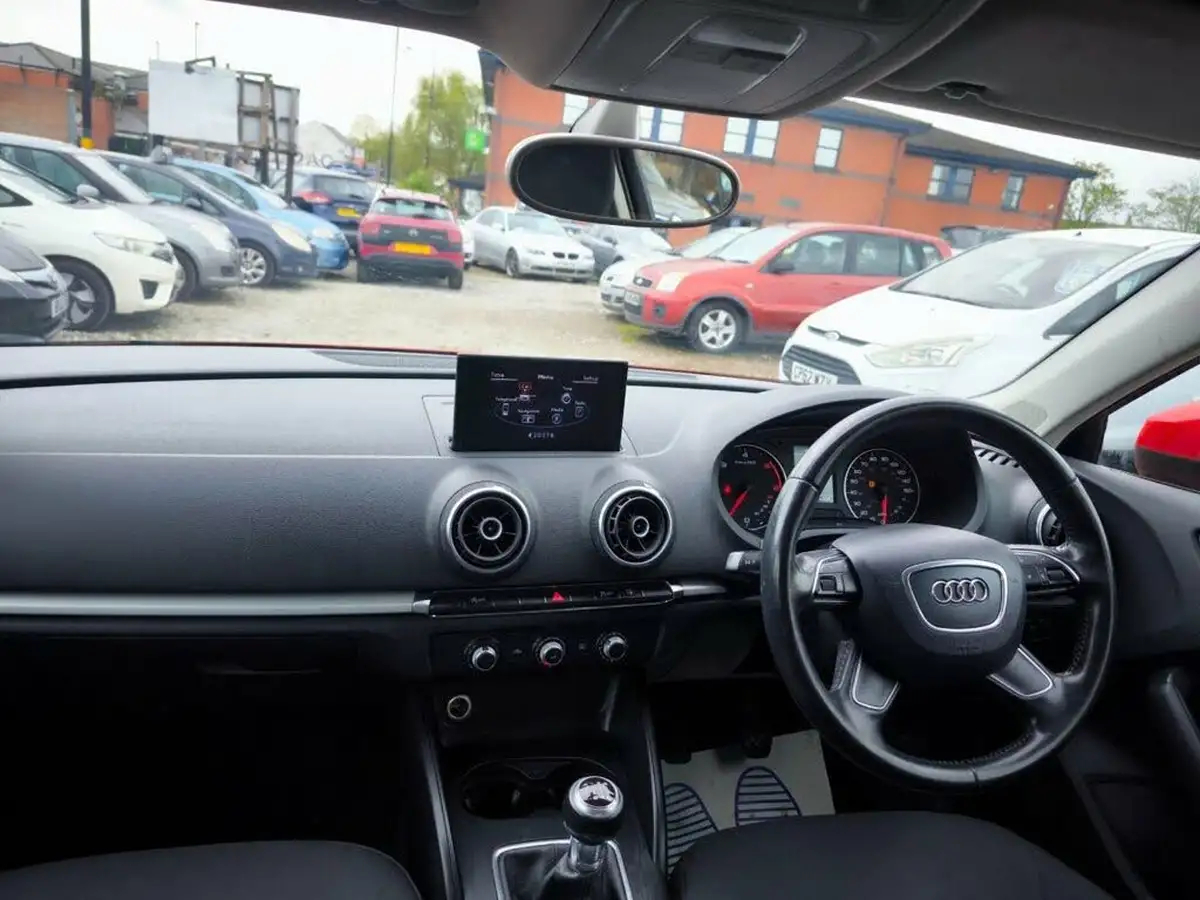 2014-audi-a3-16td-se-110ps-sportback-5d-big-13