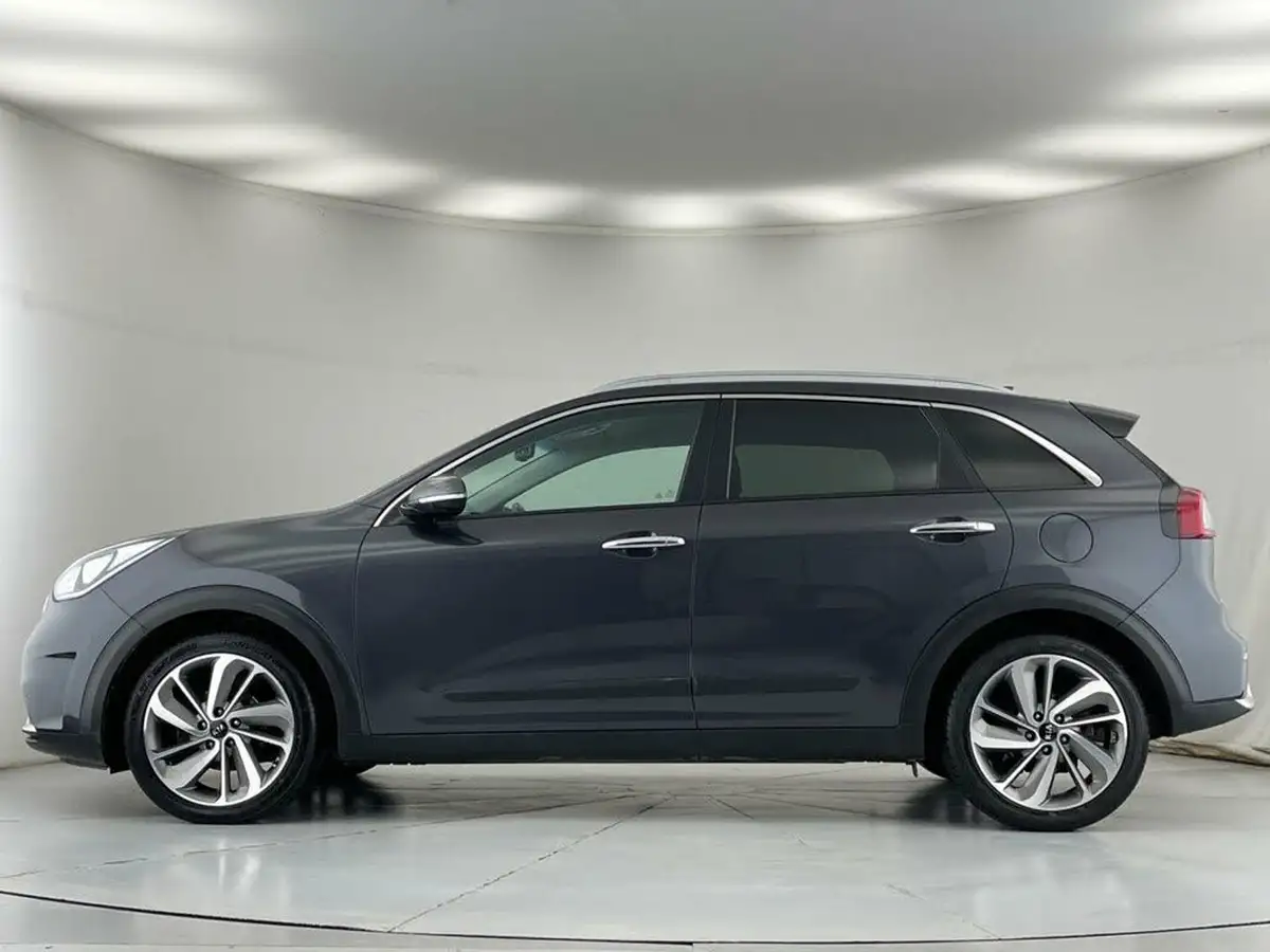2017-kia-niro-16-gdi-3-156kwh-lithium-ion-big-15