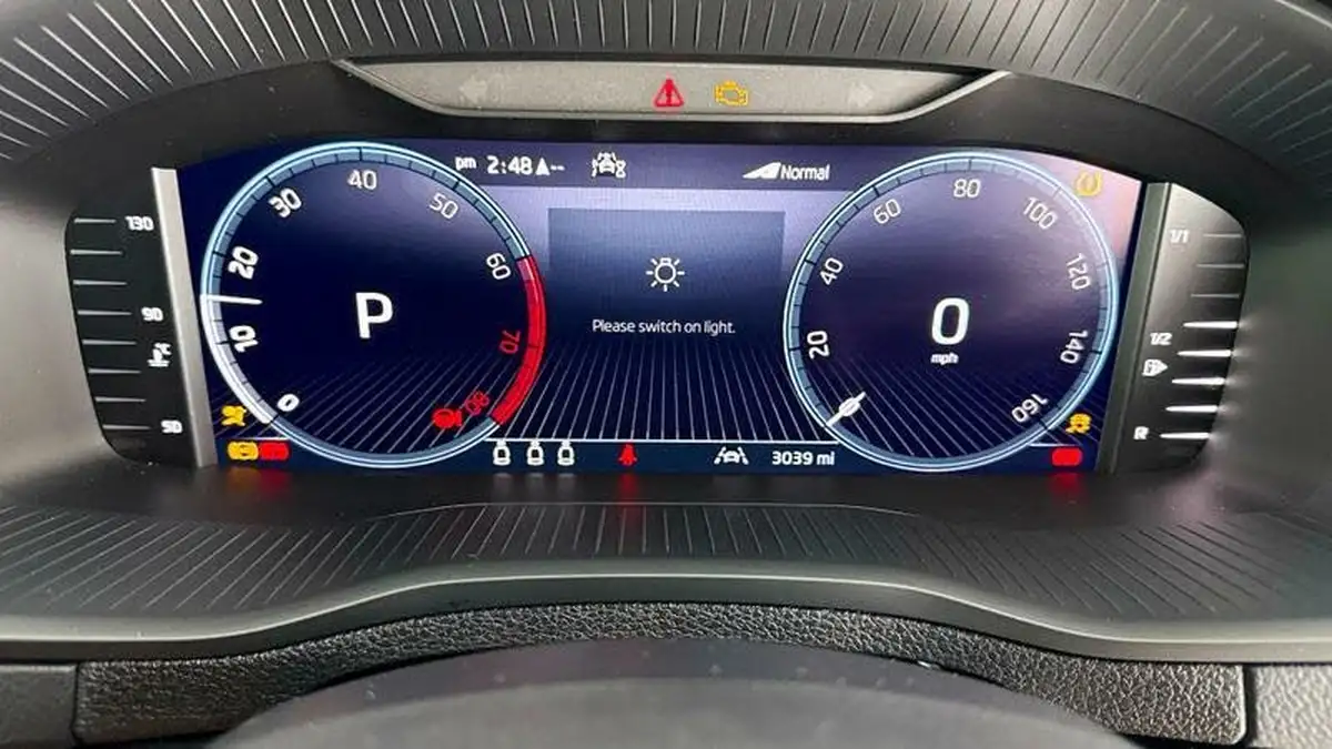 2024-skoda-karoq-15-tsi-se-l-dsg-big-23
