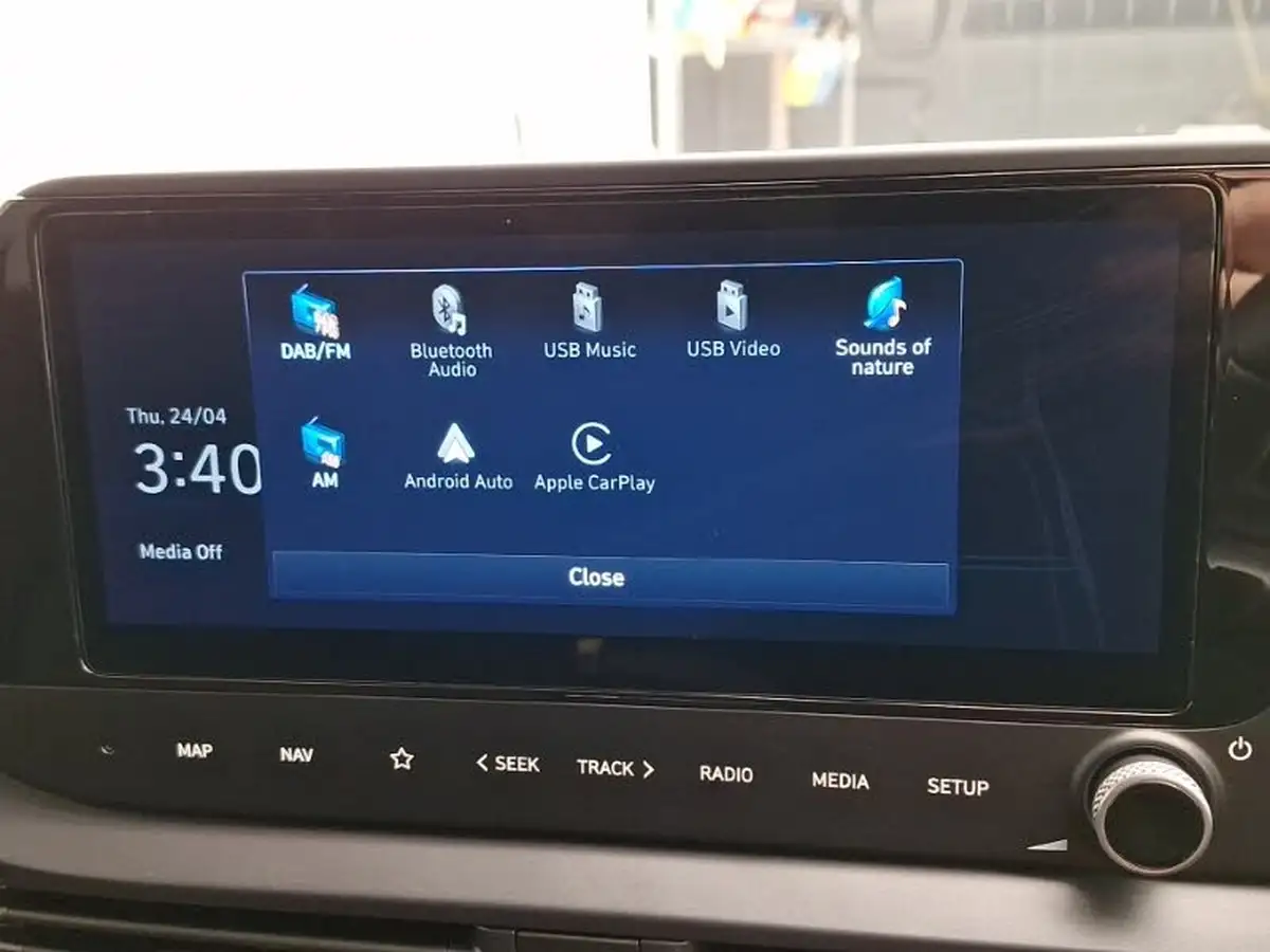 2025-hyundai-i20-10-t-gdi-premium-big-15