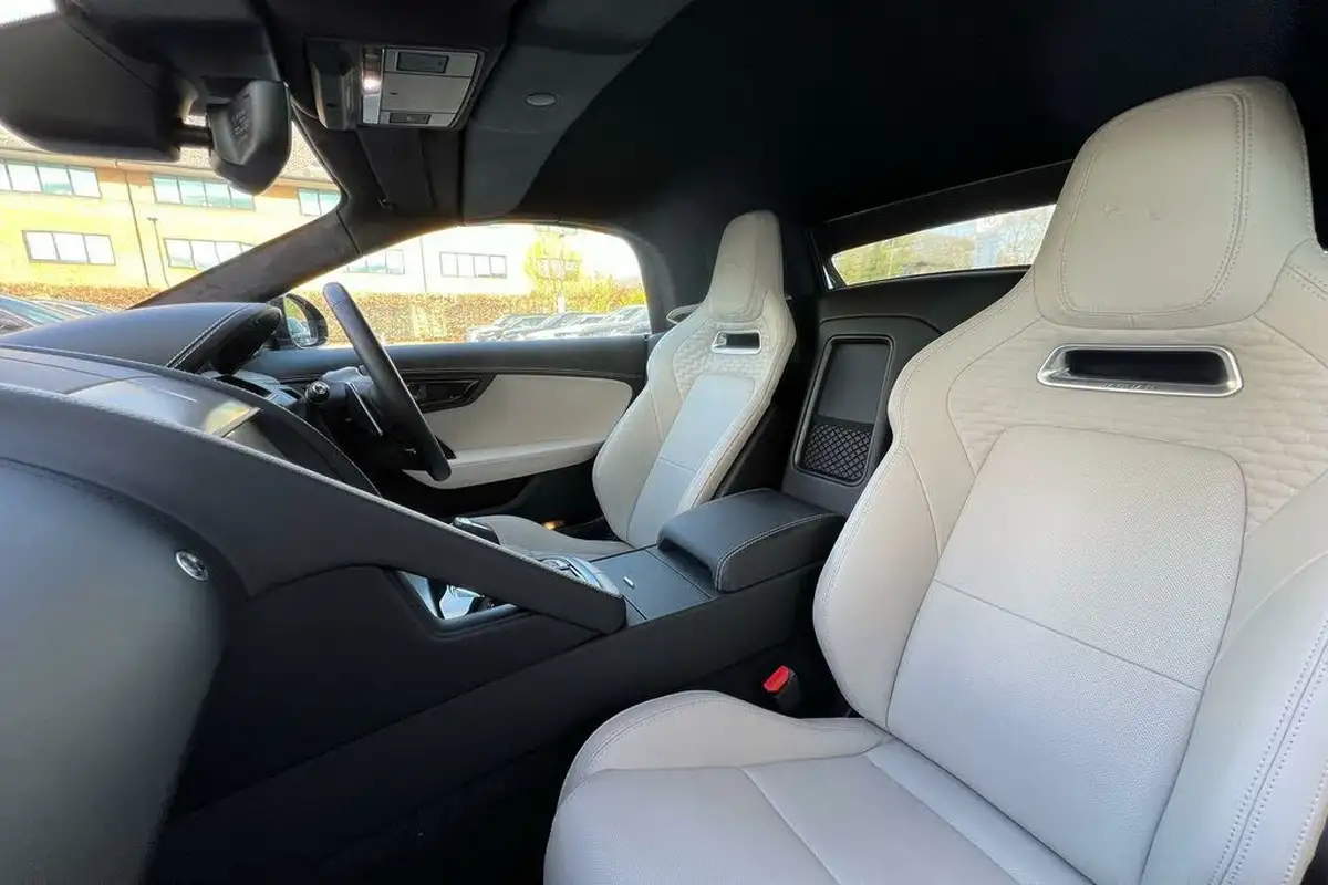 2023-jaguar-f-type-50-v8-p450-75-awd-convertible-big-35
