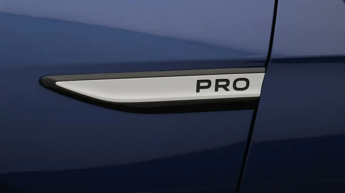 2022-volkswagen-id4-e-family-204ps-performance-big-20