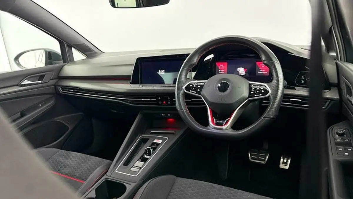 2021-volkswagen-golf-20-tsi-gti-clubsport-big-26