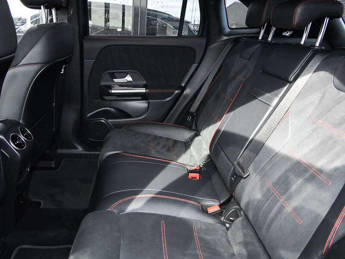 2022-mercedes-benz-eqa-e-eqa-250-amg-line-big-5