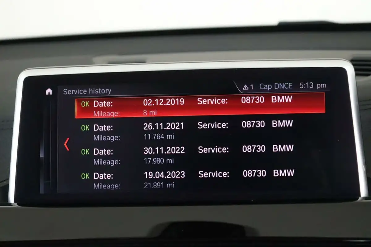 2019-bmw-x1-15-sdrive18i-xline-big-45