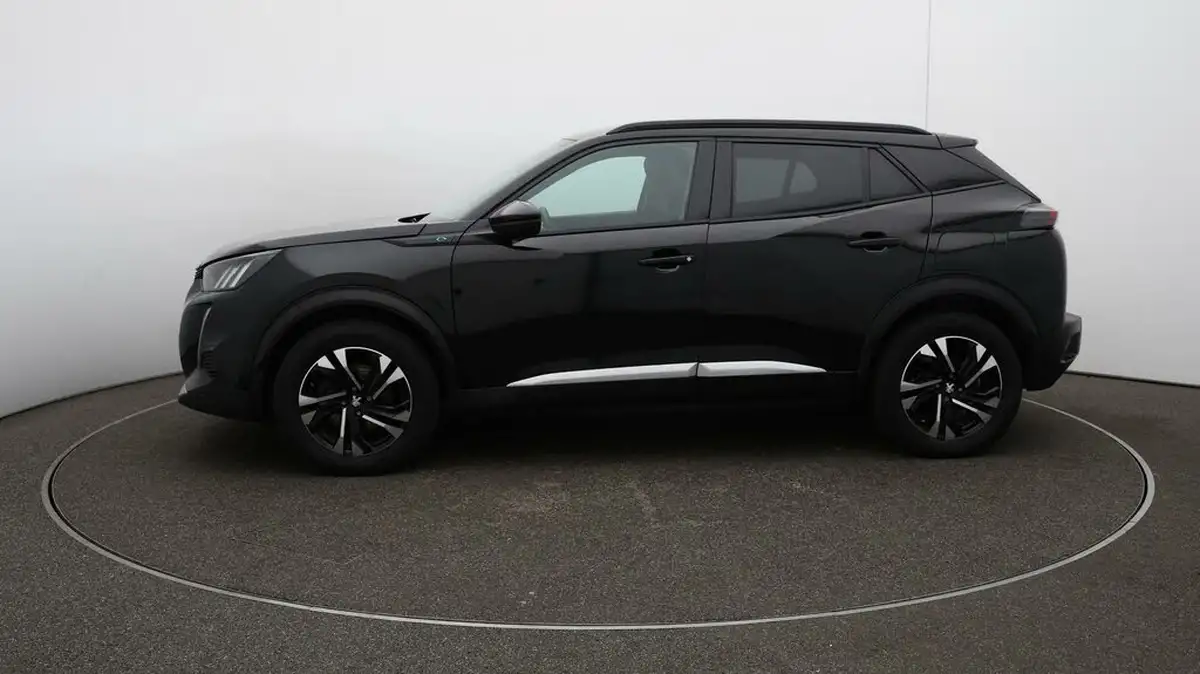 2023-peugeot-2008-suv-e-gt-136bhp-50kwh-station-wagon-big-39
