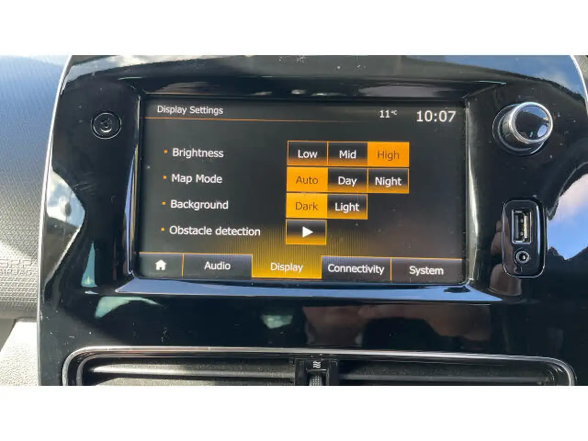 2019-renault-clio-09-tce-iconic-90ps-big-42