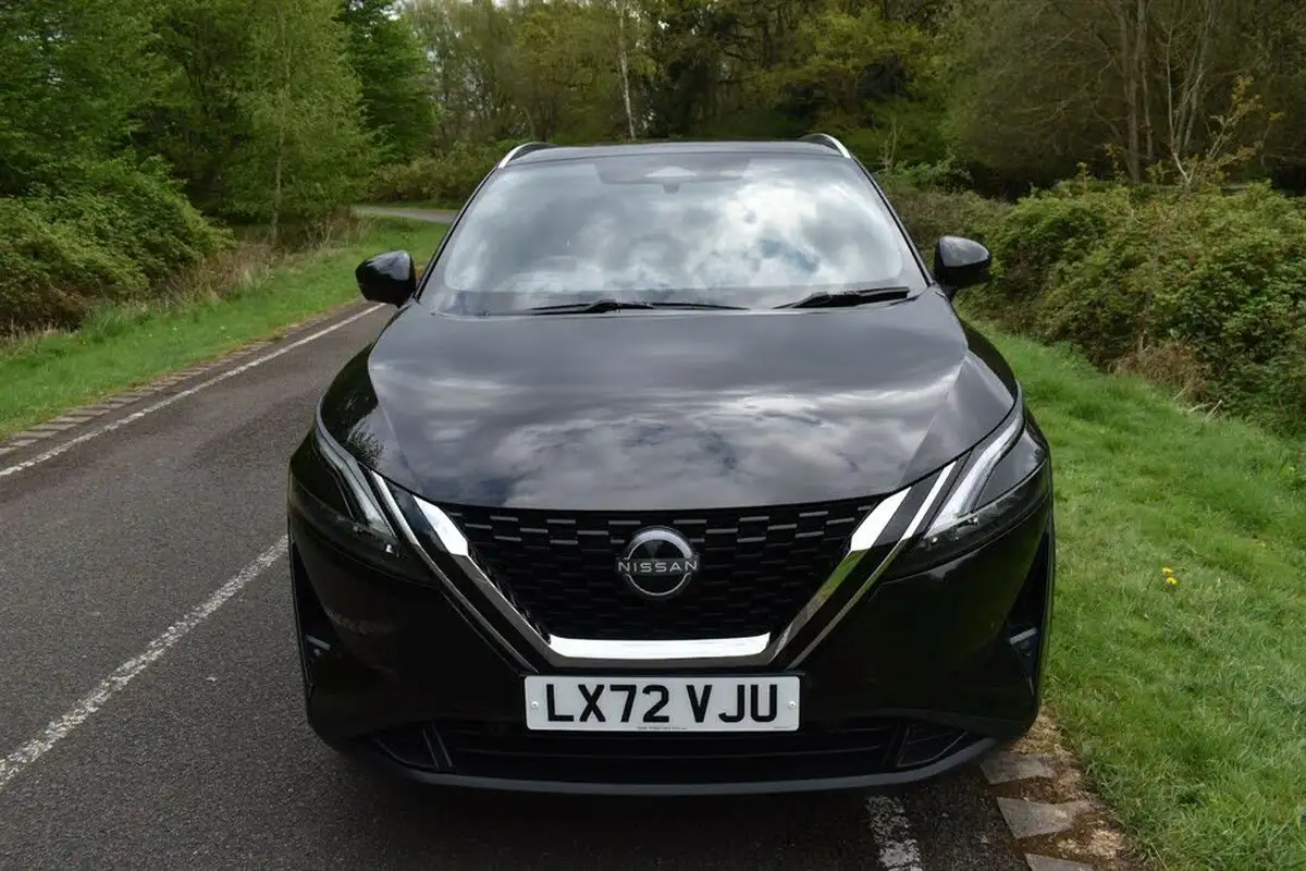 2022-nissan-qashqai-13-dig-t-tekna-158ps-xtronic-big-1