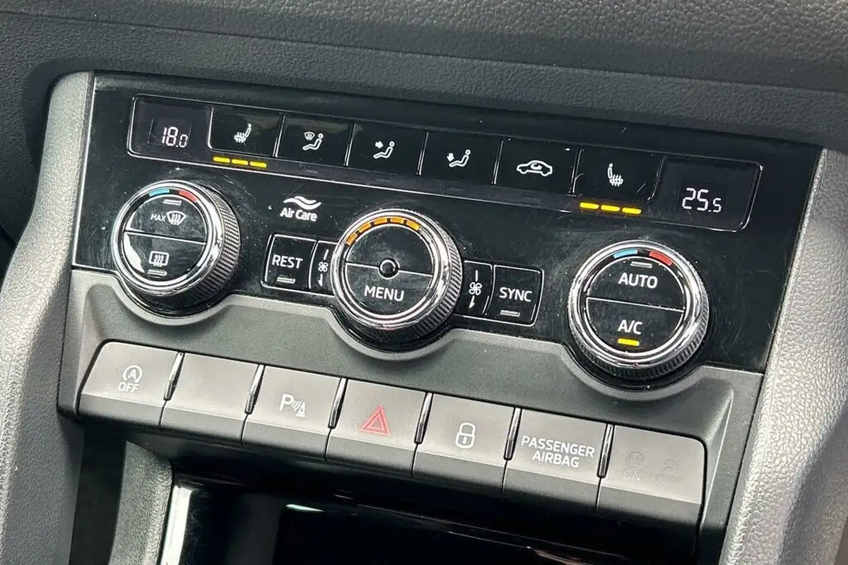 2020-skoda-kodiaq-20tdi-sportline-150ps-dsg-big-45
