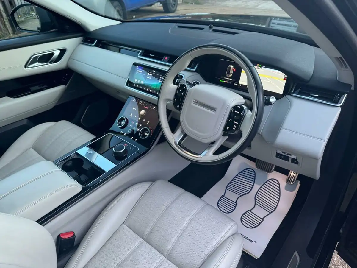 2018-land-rover-range-rover-velar-20-d240-r-dynamic-hse-big-12