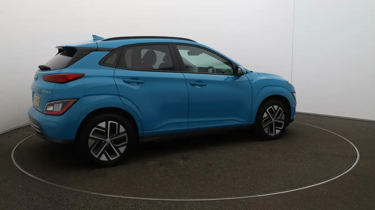 2023-hyundai-kona-e-ultimate-204ps-64kwh-105kw-obc-big-48