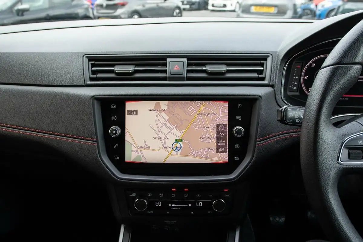 2019-seat-arona-16tdi-fr-sport-big-24