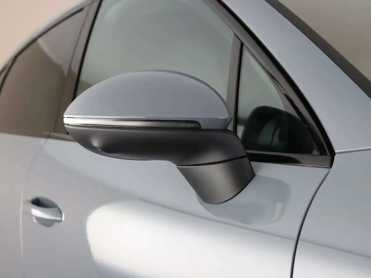 2025-porsche-cayenne-40-v8-s-coupe-big-43