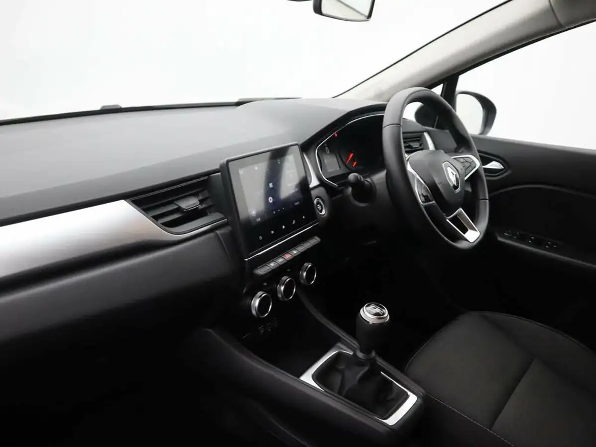 2022-renault-captur-13-tce-iconic-edition-big-8