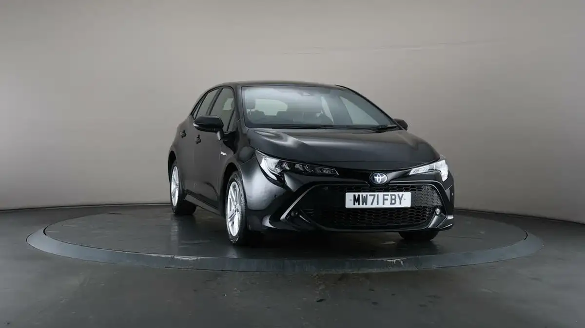 2022-toyota-corolla-18-vvt-i-icon-tech-trk-hatchback-5d-big-43