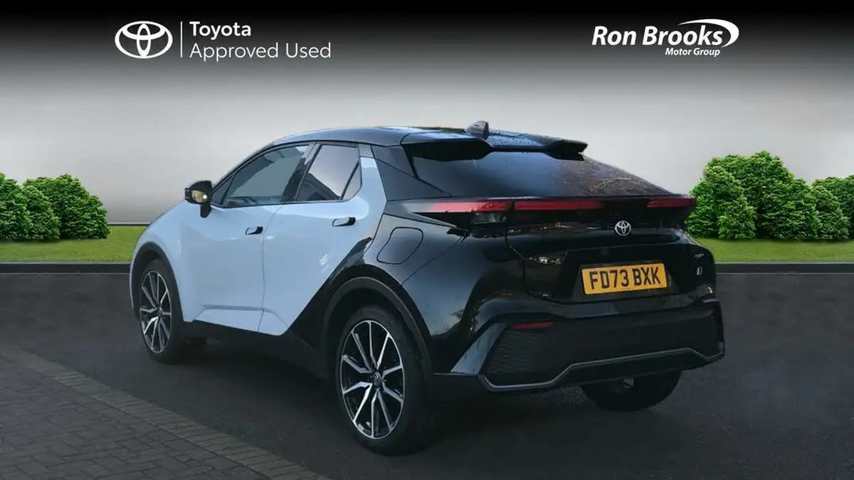 2023-toyota-c-hr-20-vvt-i-gr-sport-194bhp-big-3