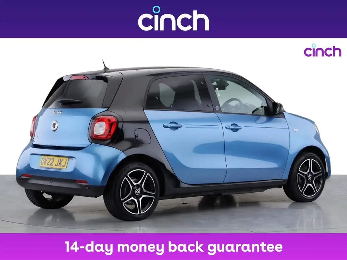 2022-smart-forfour-eq-premium-big-6