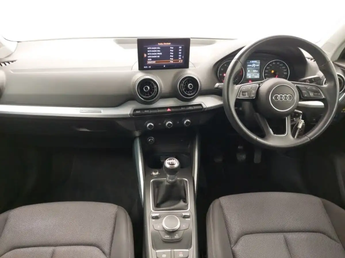 2018-audi-q2-14-tfsi-sport-big-2