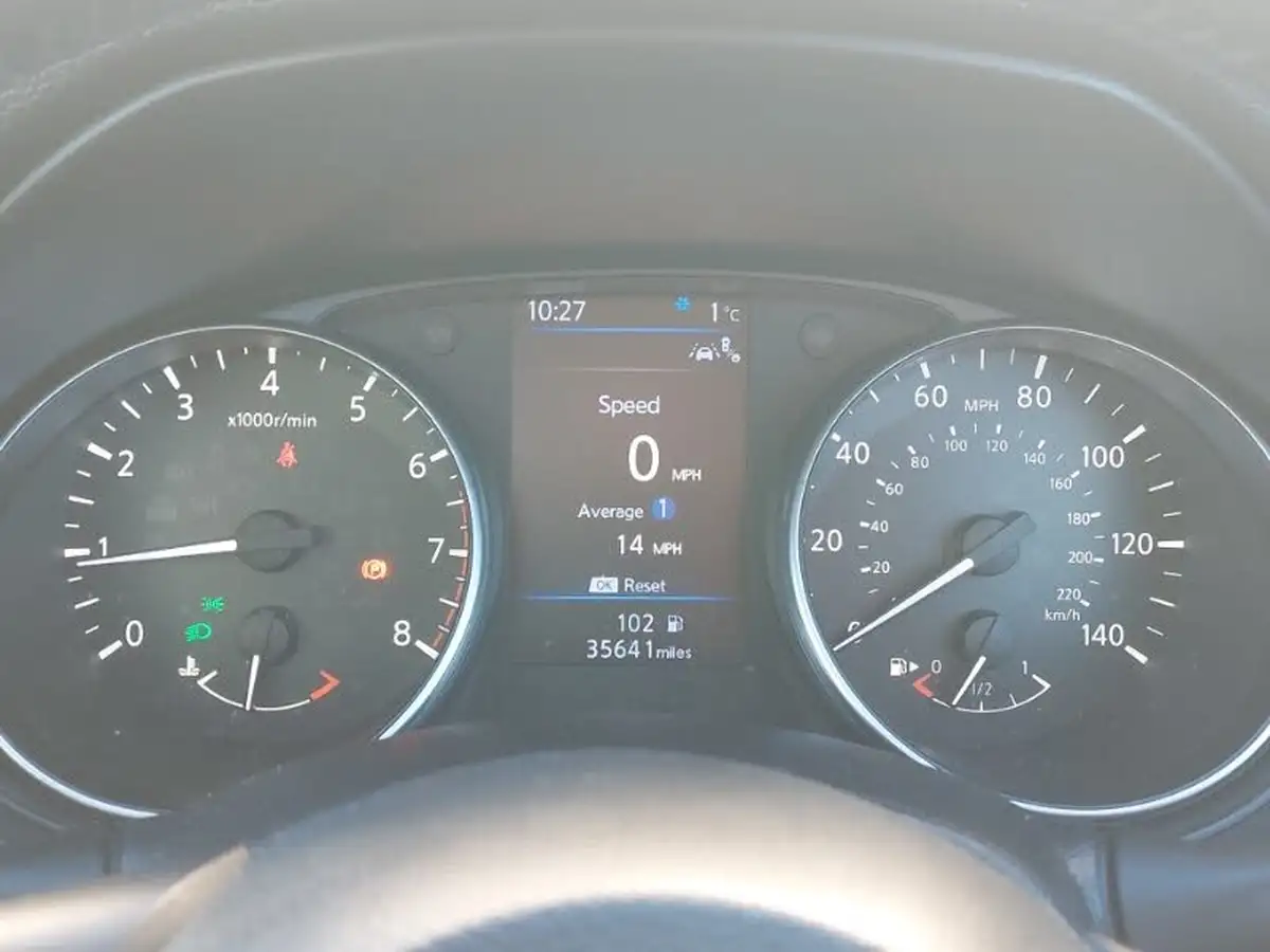 2019-nissan-qashqai-13-dig-t-n-motion-140ps-big-9