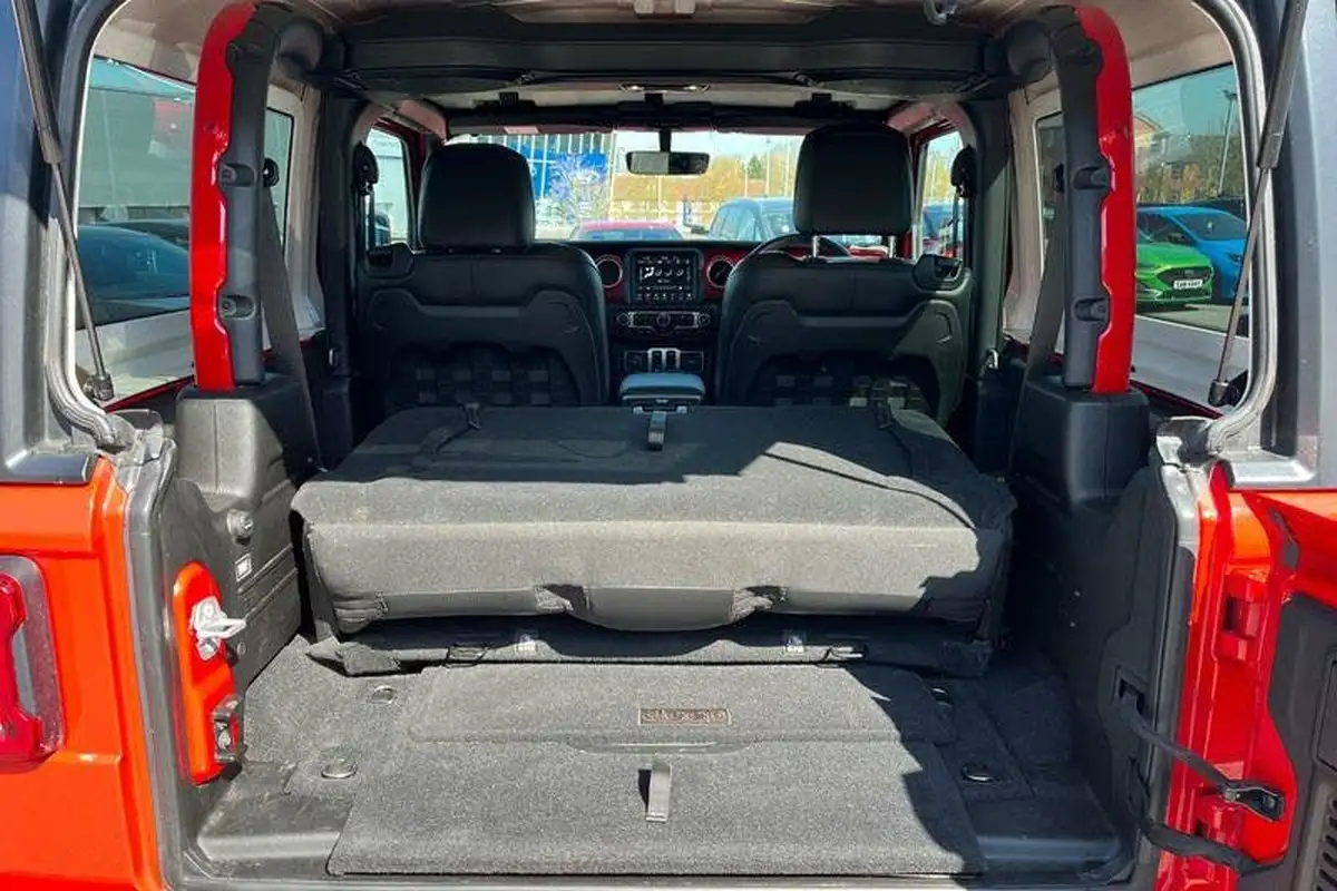 2020-jeep-wrangler-20-gme-rubicon-hard-3d-big-23