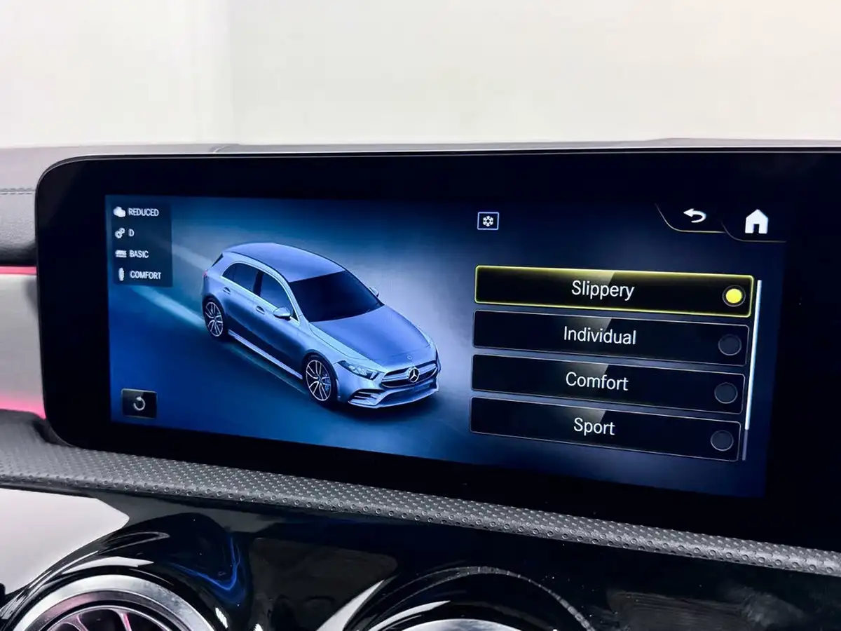 2022-mercedes-benz-a-class-20-a35-amg-premium-plus-edition-hatchback-5d-big-47