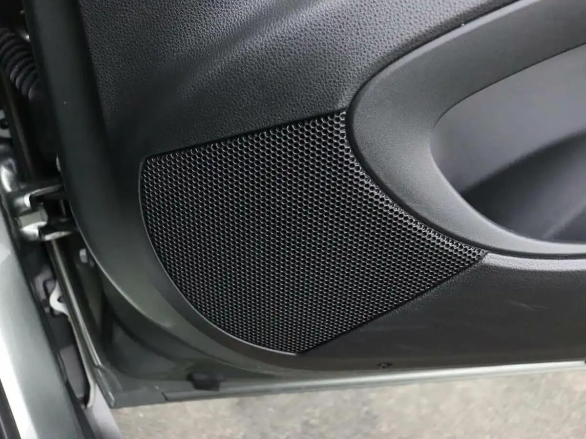 2022-toyota-aygo-x-10-vvt-i-exclusive-big-32