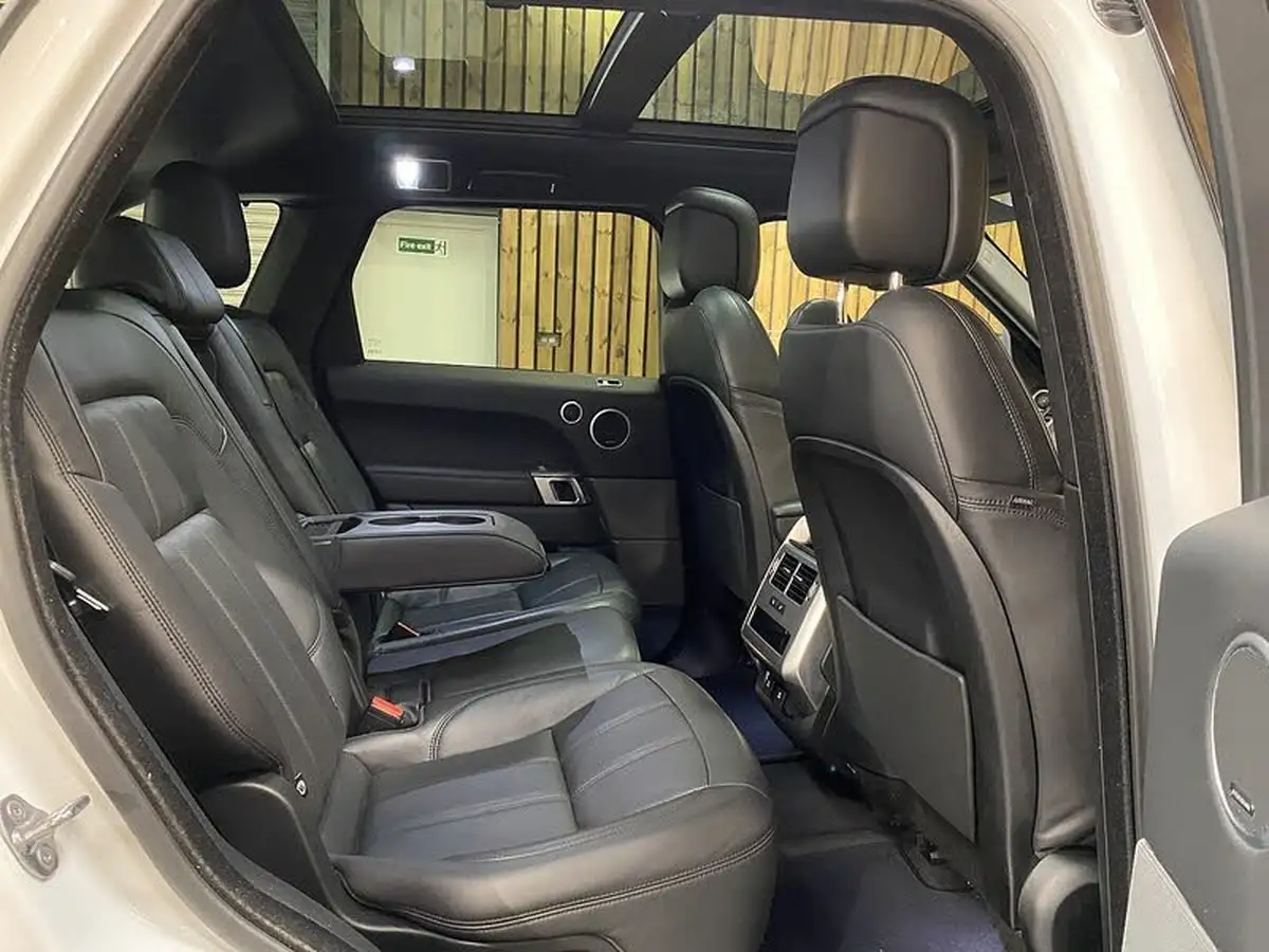 2019-land-rover-range-rover-sport-30-sdv6-hse-big-25
