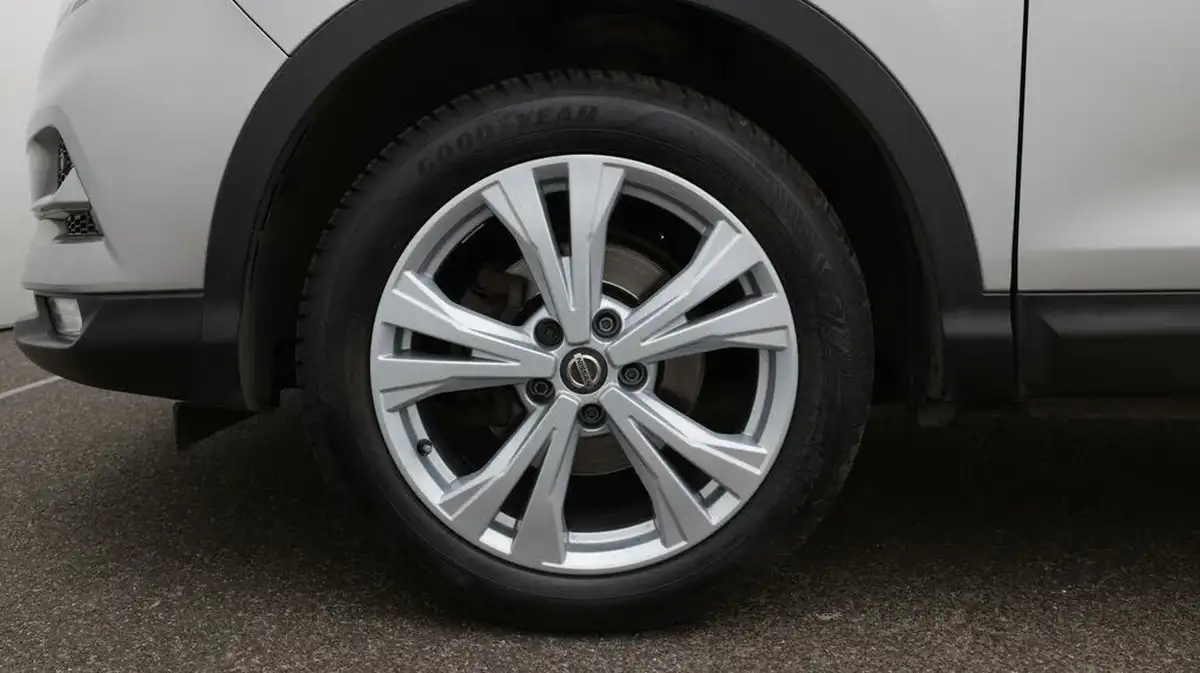 2018-nissan-qashqai-12-dig-t-n-connecta-big-18